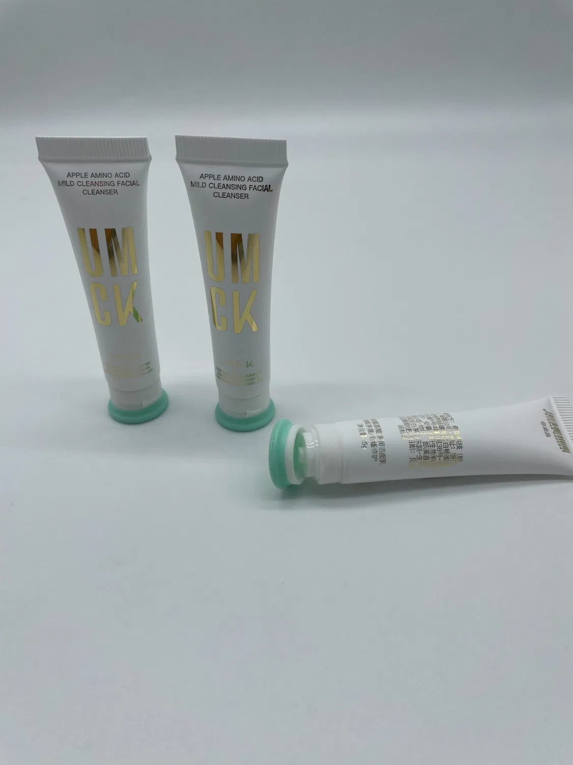 Biodegrade Bamboo Packaging for Skin Care Plastic Tube Cosmetic Beauty Bamboo Cap Packaging with Custom Logo